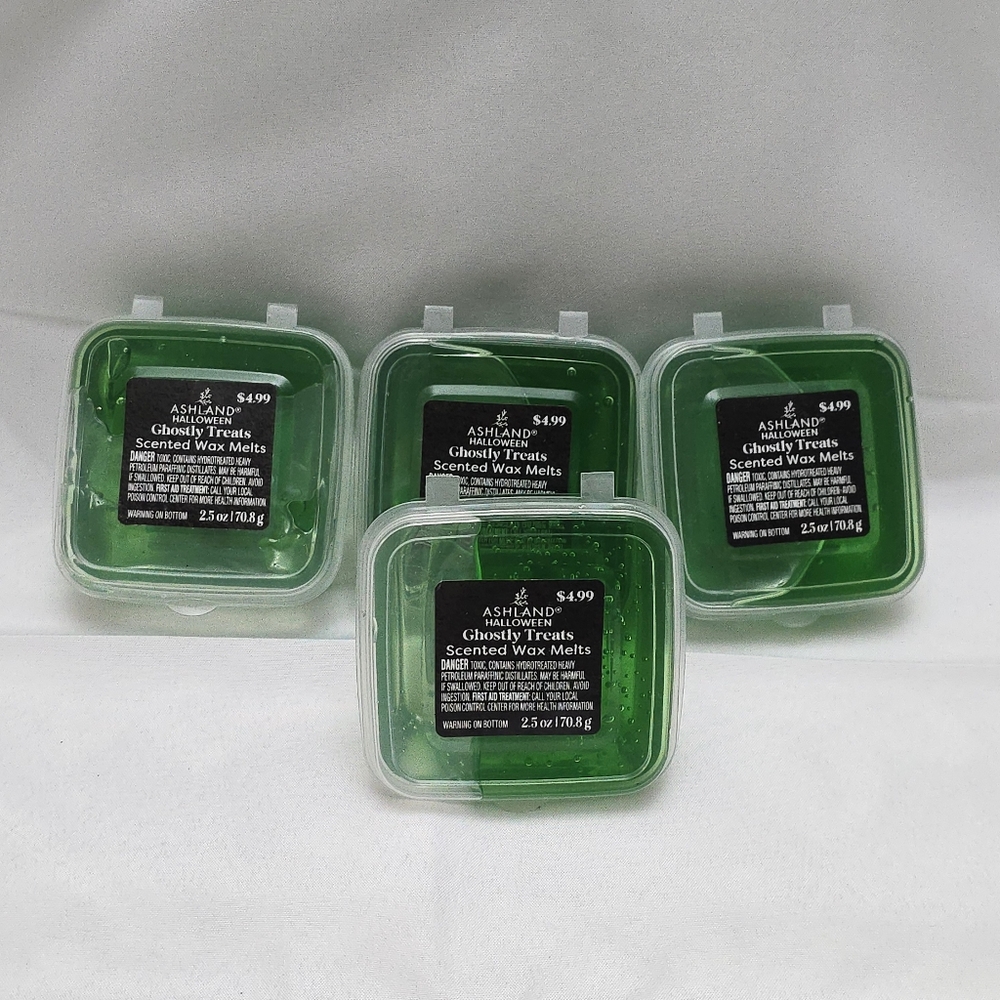 Ashland Halloween Light-Up Haunted House Wax Warmer Bundle + 4 Ghostly Wax Melts - Picture 9 of 12